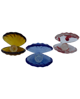 3 Assorted Glass Clams with Glow in the Dark Pearls