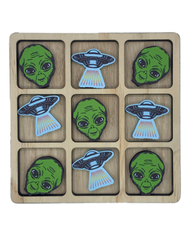 Wood Alien/Spaceship Tic Tac Toe game