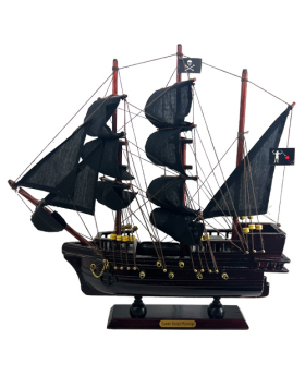 Lg Queen Anne's Revenge Ship Model