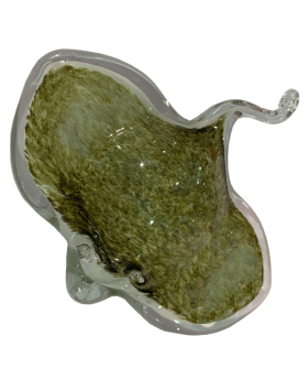 Small glass Stingray figure