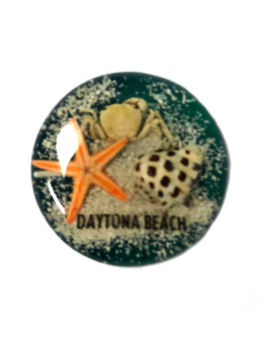 Round resin magnet with namedrop