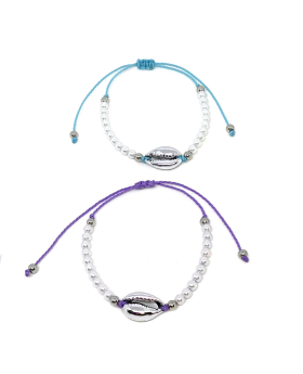Silver cowrie bracelet with pearl beads