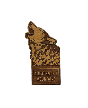 Wolf Howl Cutout Wood Magnet with Namedrop