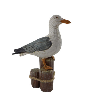 Resin Seagull on Triple Piling Figure