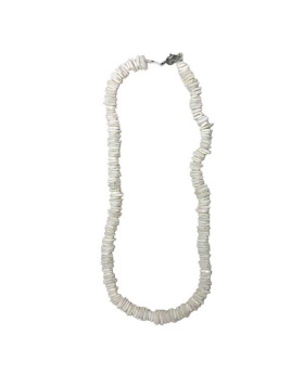 20 inch square cut white chip shell necklace 